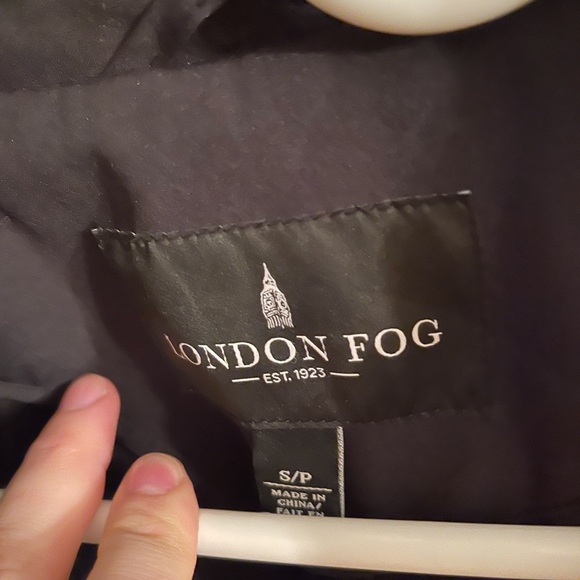 London Fog Jacket - Picture 5 of 5